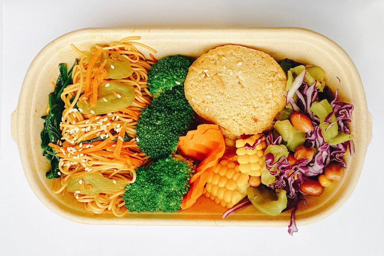 Fire Veggie Noodles with Plant Chicken